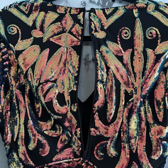 AKIRA Elegant Sequin Long Sleeve Mesh Bodysuit Top size Large - Picture 9 of 10